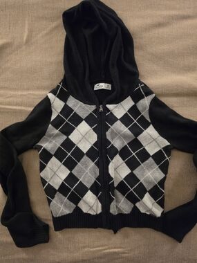 Hollister Black & Gray Argyle Zip Hoodie